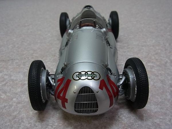 CMC 1/18 アウトウニオン タイプD Auto Union 1938/39 GP フランク