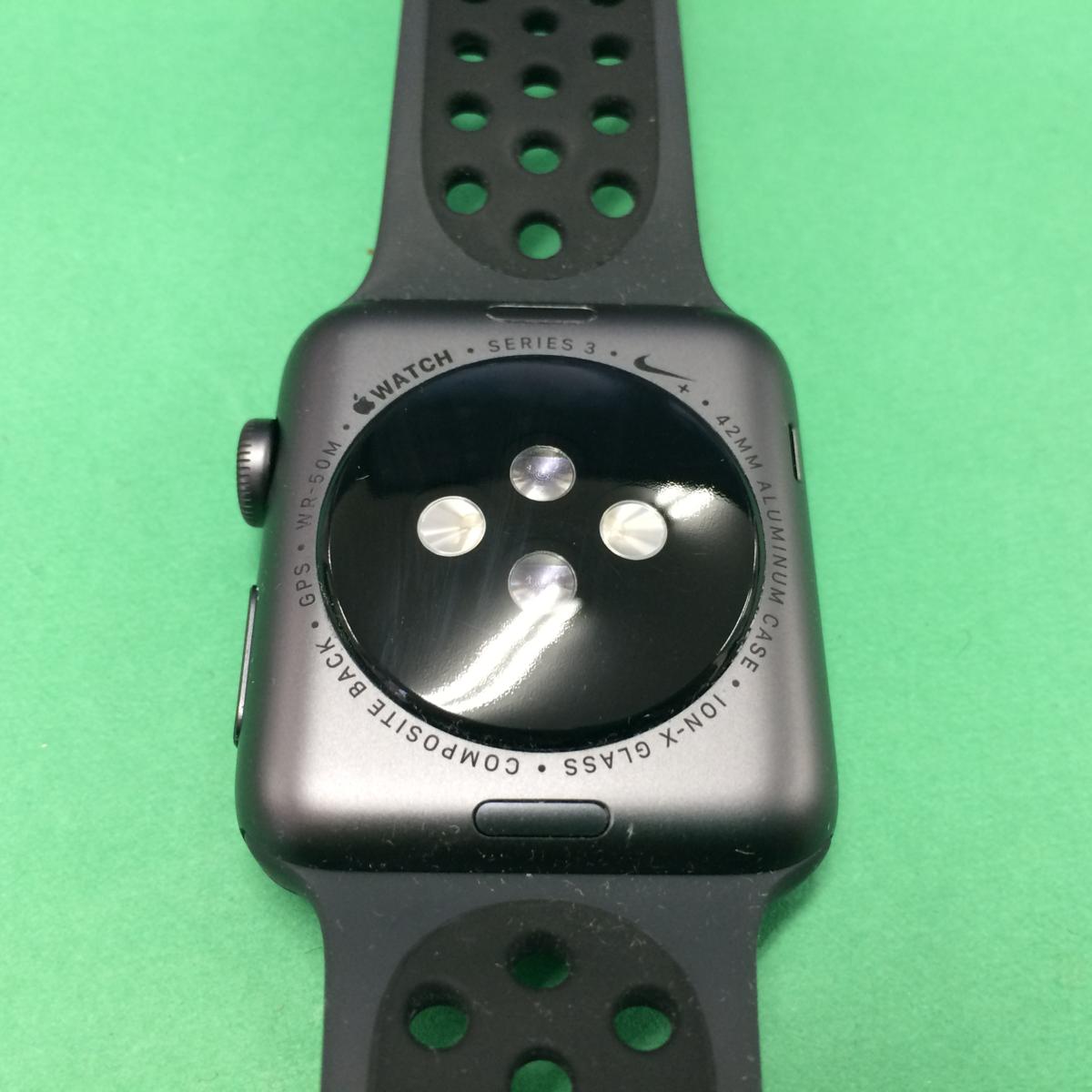 ☆美品☆ AppleWatch SERIES3 NIKE+ 42mm GPSモデル MQL42J/A スペース 