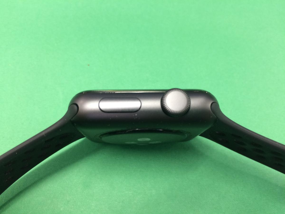 ☆美品☆ AppleWatch SERIES3 NIKE+ 42mm GPSモデル MQL42J/A スペース 