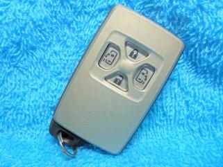 トヨタ トヨタ純正スマートキー両側パワースライドドア ヴォクシーノア