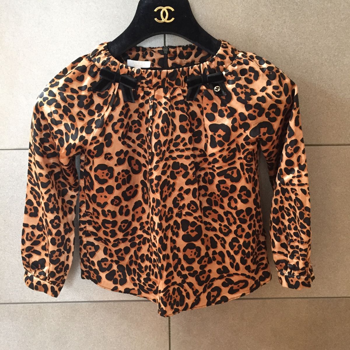シャツ GUCCI（シャツ⁄ブラウス(長袖⁄七分)）のフリマアイテム一覧 