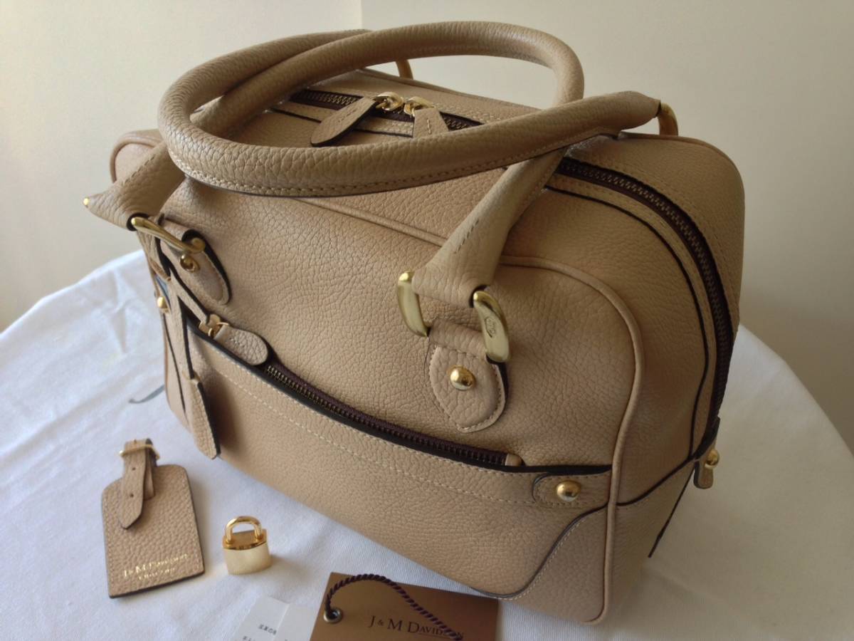 美品☆ J&Mデヴィッドソンのバッグ MINI MIA 182，520円購入 J&M 