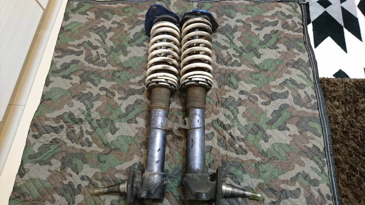 AE86 フロント車高調 ネジ式 ピロアッパー付き 埼玉 手渡し可能