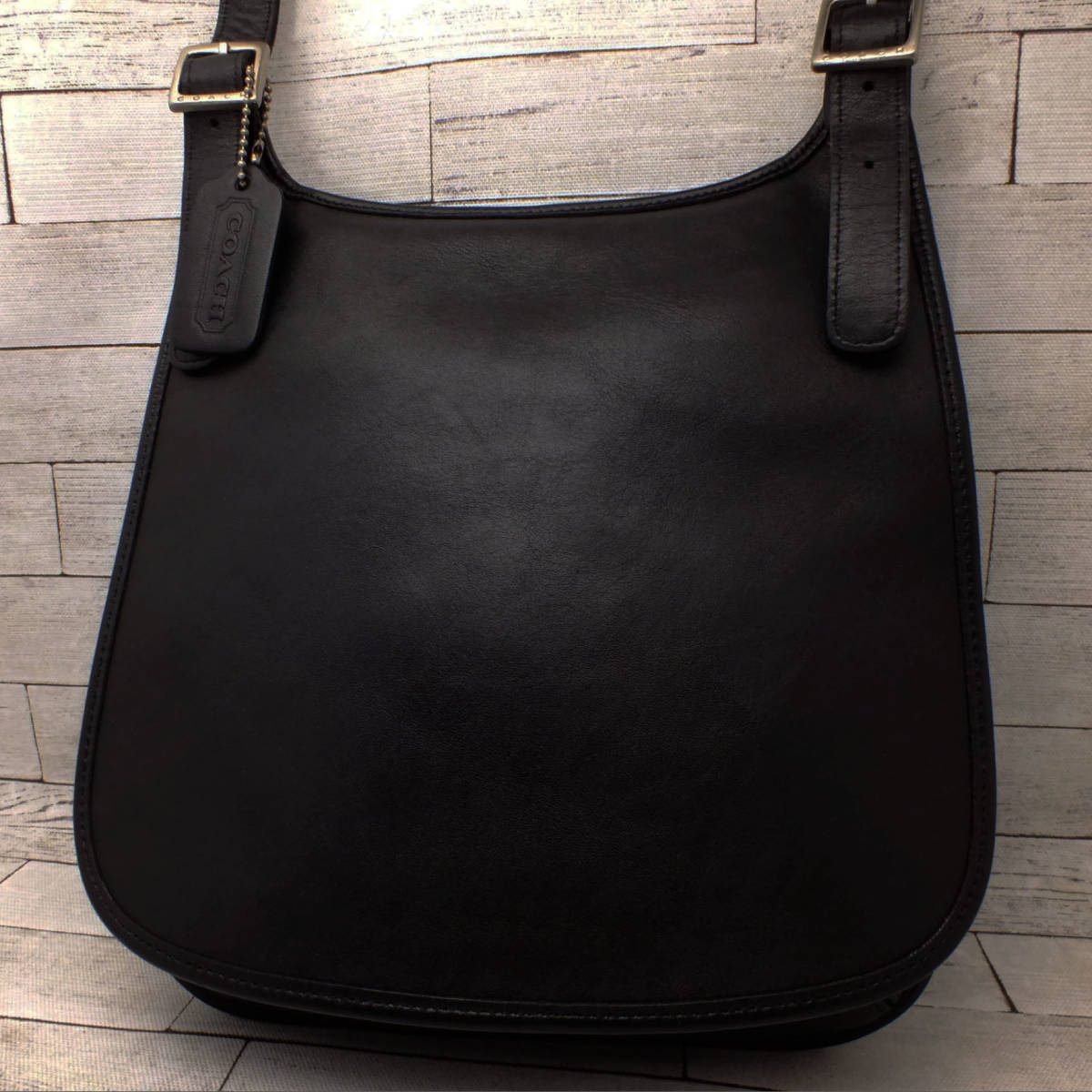 極上 Coach コスタリカ製 オールドコーチ コーチ レザーバッグ ショルダーバッグ メンズバッグ ブラック 黒 牛革 男性用 売買されたオークション情報 Yahooの商品情報をアーカイブ公開 オークファン Aucfan Com 極上 Coach コスタリカ製 オールドコーチ コーチ レザーバッグ ショルダーバッグ メンズバッグ ブラック 黒 牛革 男性用 売買されたオークション情報 Yahooの商品情報をアーカイブ公開 オークファン Aucfan Com