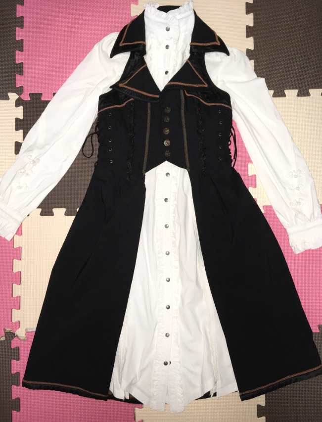 黒執事コラボ☆ロングベスト☆黒☆OzzOnオッズオンOzzCROCEオッズ