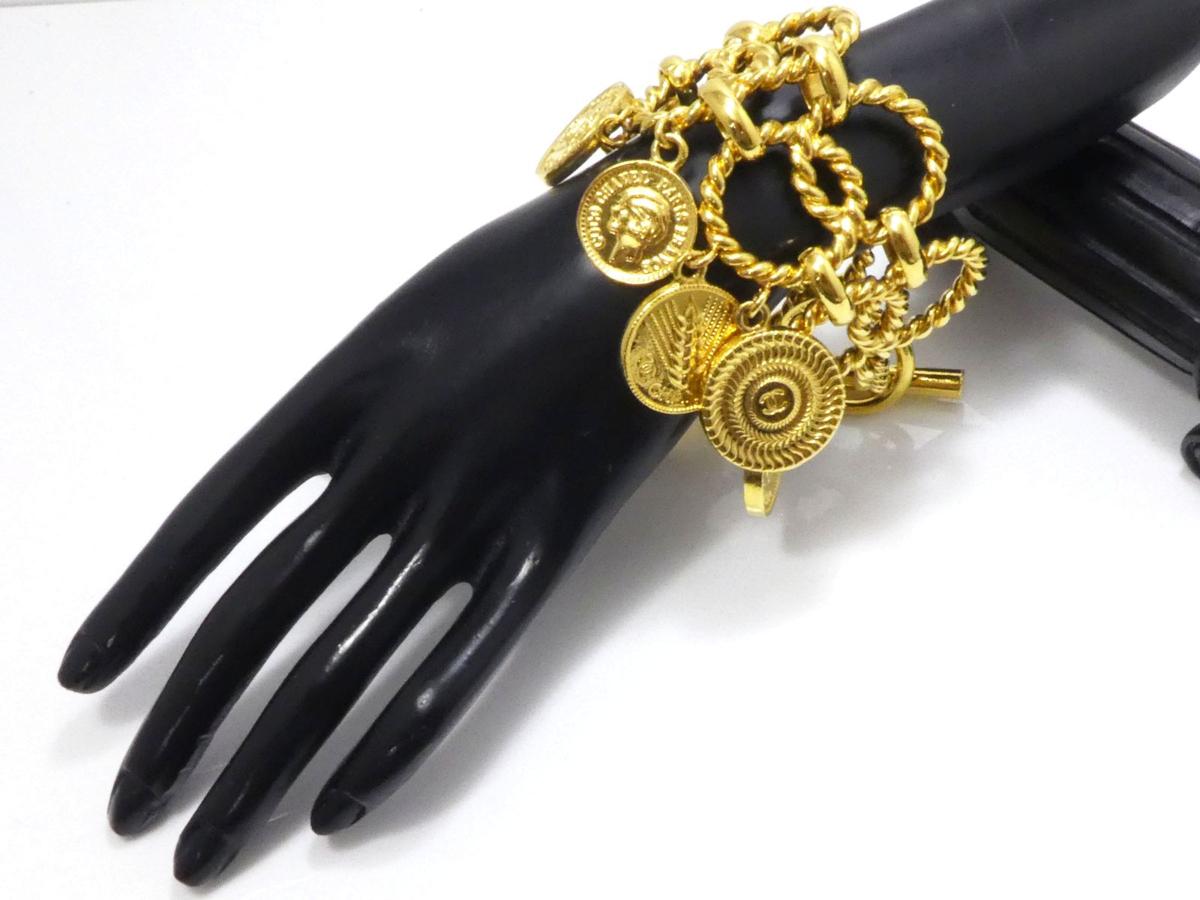 ☆B1421 超美品!! CHANEL シャネル ココシャネル ロゴチャーム ダブル 