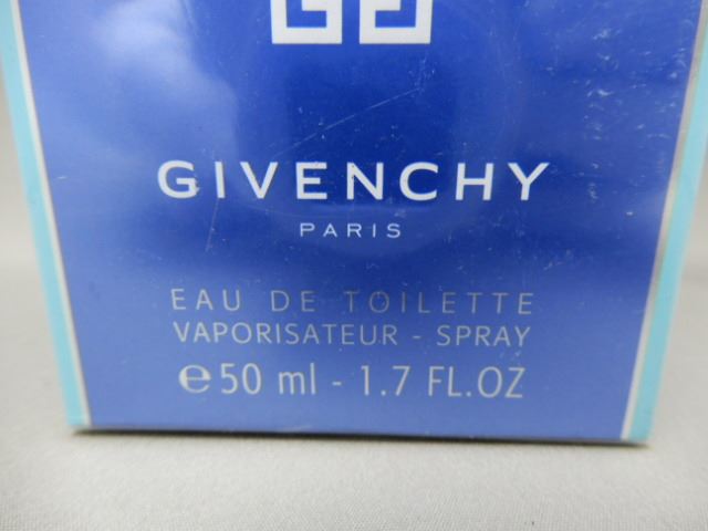 ♪ 希少! 未開封品! GIVENCHY/ジバンシィ ウルトラマリン/ブルースカイ