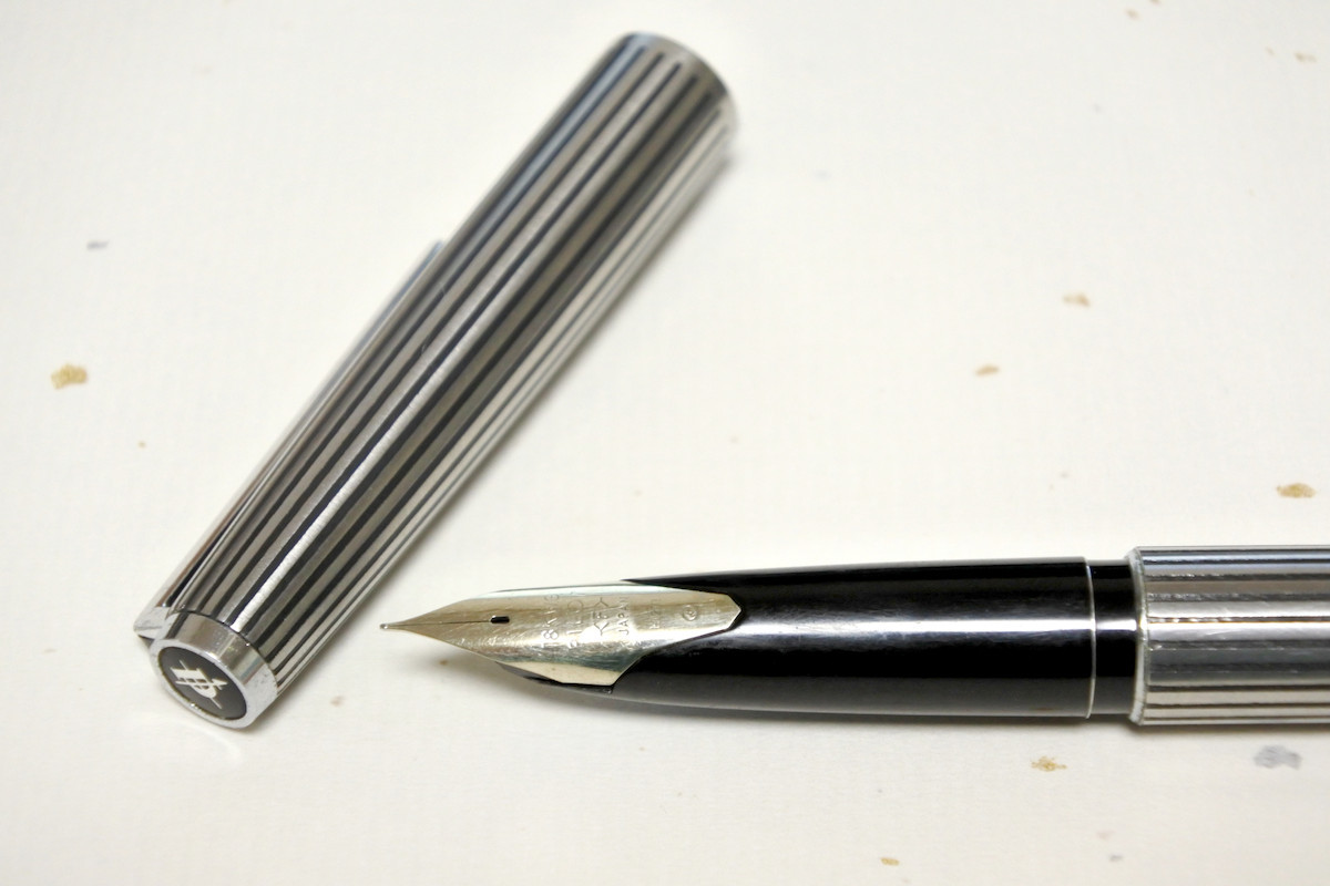 万年筆 CUSTOM Pilot K-500SS 蝕刻ストライプ 18KWG パイロット