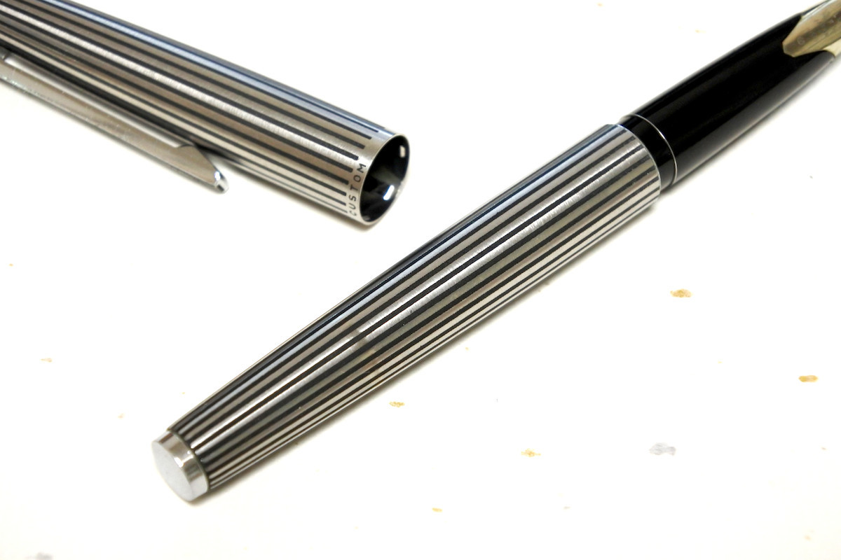 万年筆 CUSTOM Pilot K-500SS 蝕刻ストライプ 18KWG パイロット