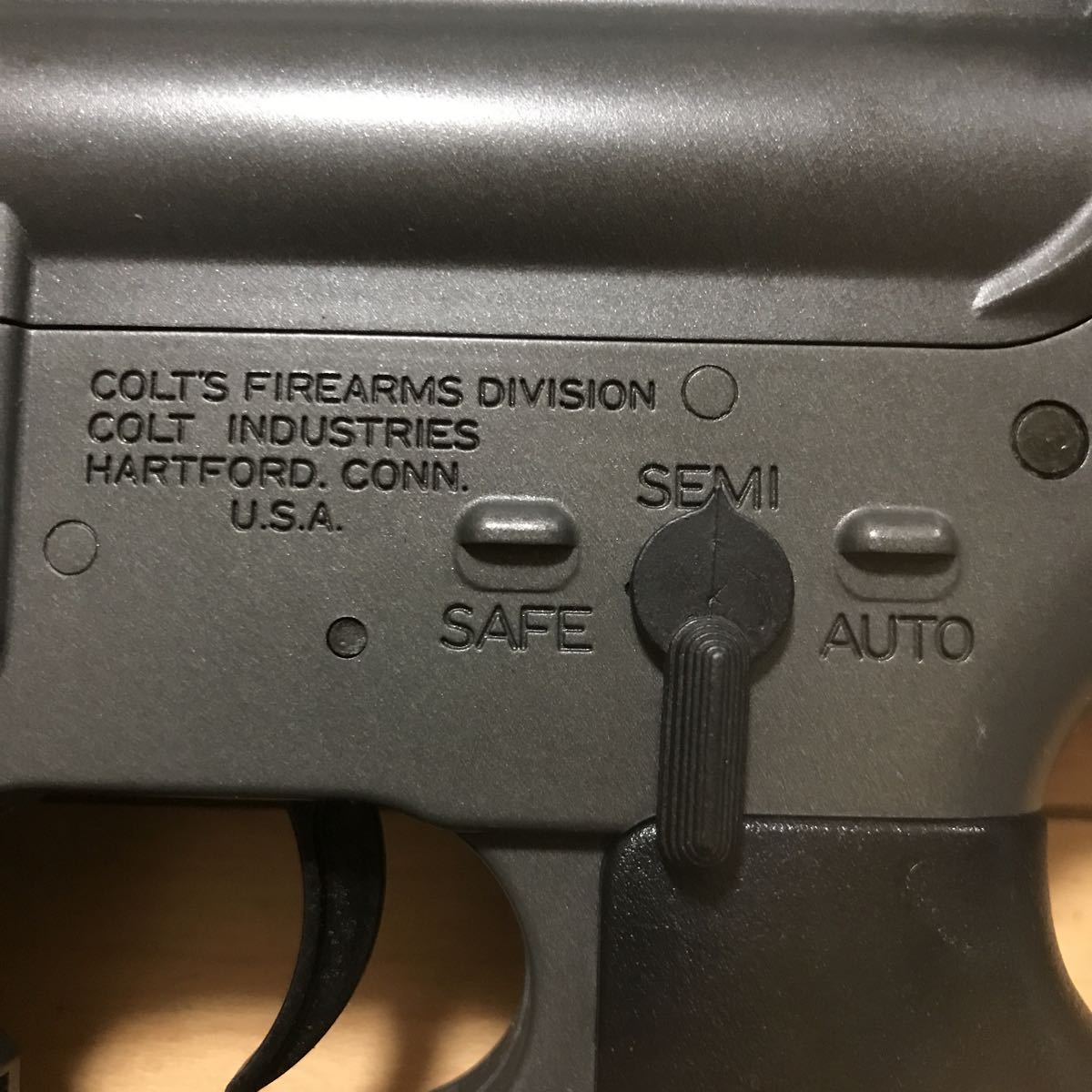 ASGK】東京マルイ M16A1 CAL.5.56MM COLT AR-15 電動ガン バッグ付 AR-15