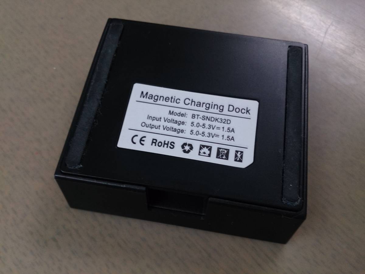 送料無料■ XPERIA Z1f用充電器■卓上ホルダタイプ_3