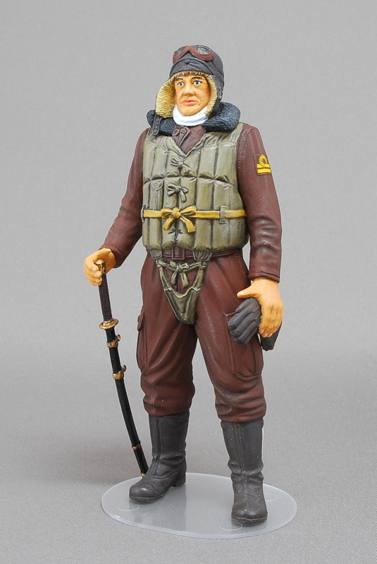  完成品 1/16 WWII 大日本帝国海軍大尉 パイロット 戦闘機搭乗員 日本海軍 搭乗員 飛行帽に軍刀保持ポーズ(完成品)｜売買されたオークション情報、yahooの商品情報をアーカイブ公開 - オークフ 完成品