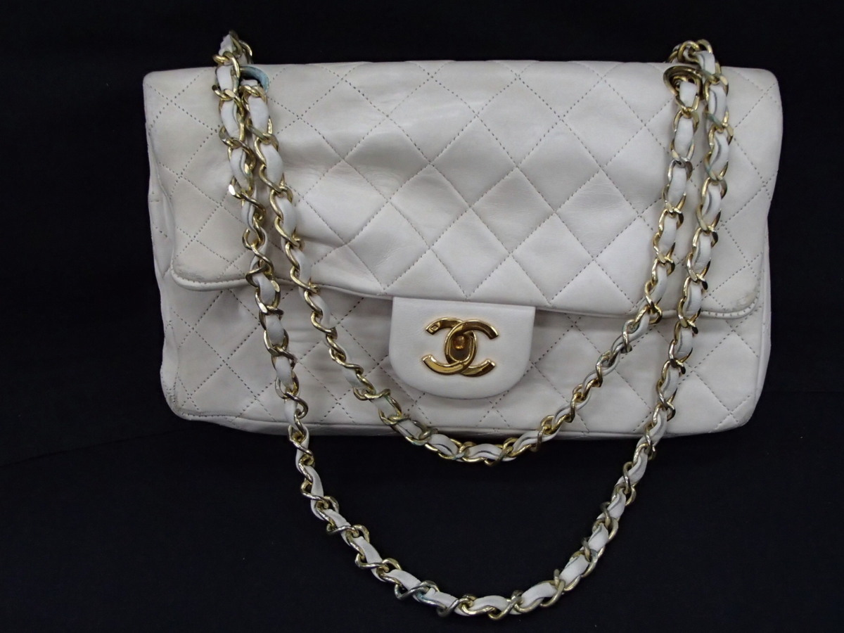 シャネル ラムスキン CHANEL マトラッセ25 ショルダーバッグ 