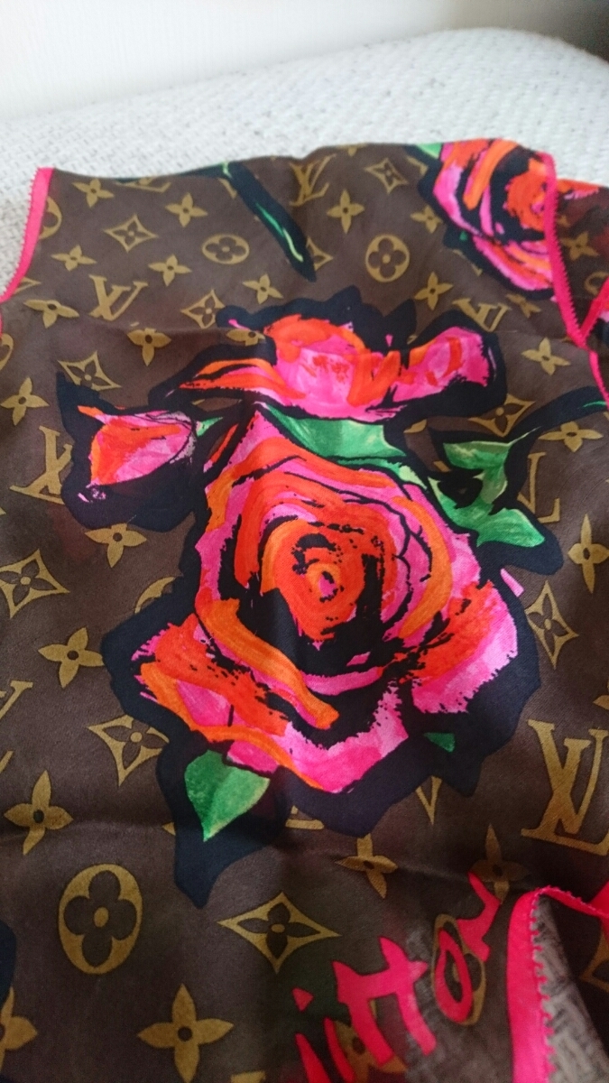 ルイヴィトンモノグラムエシャルプローズシルクスカーフストール薔薇