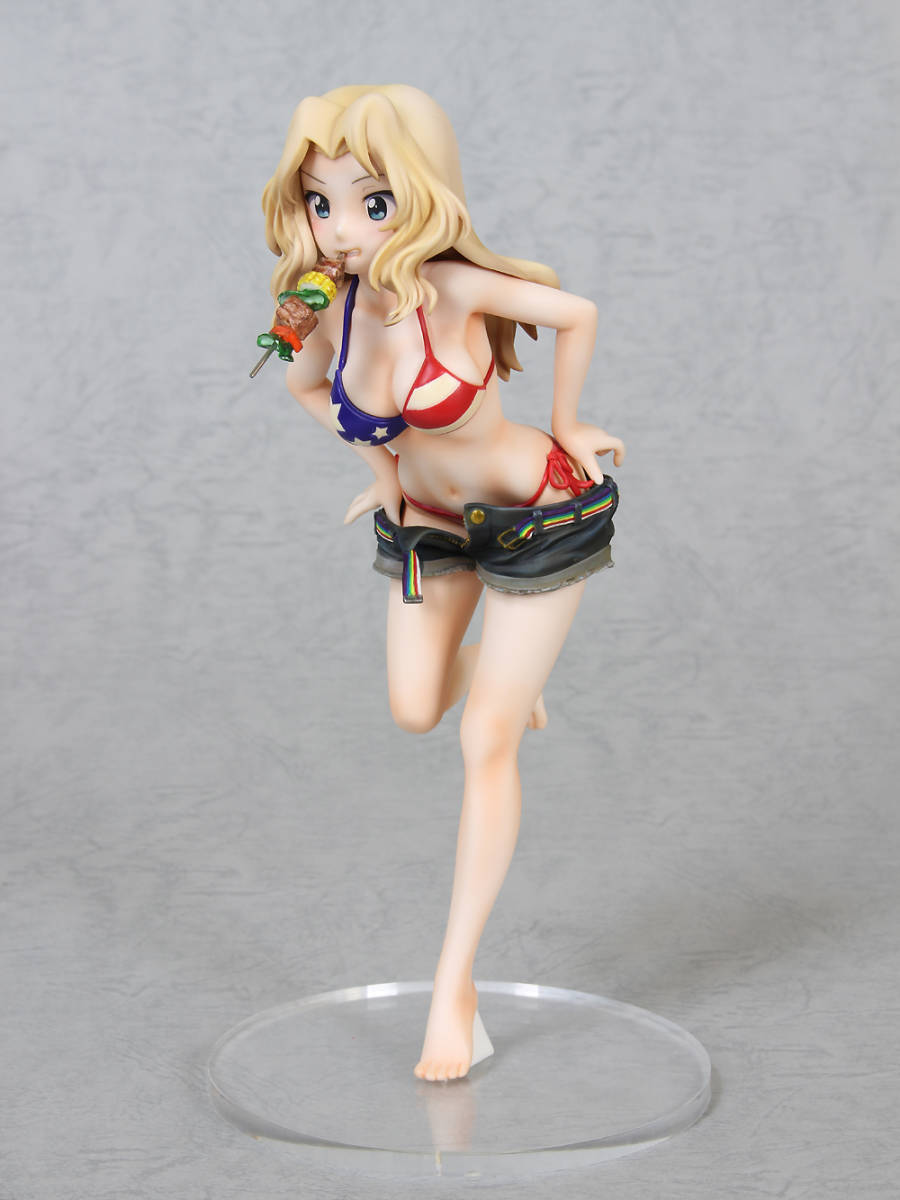 ガルパン ケイ 水着 ガレキ 完成品 1/7 ボークス キャラグミン 
