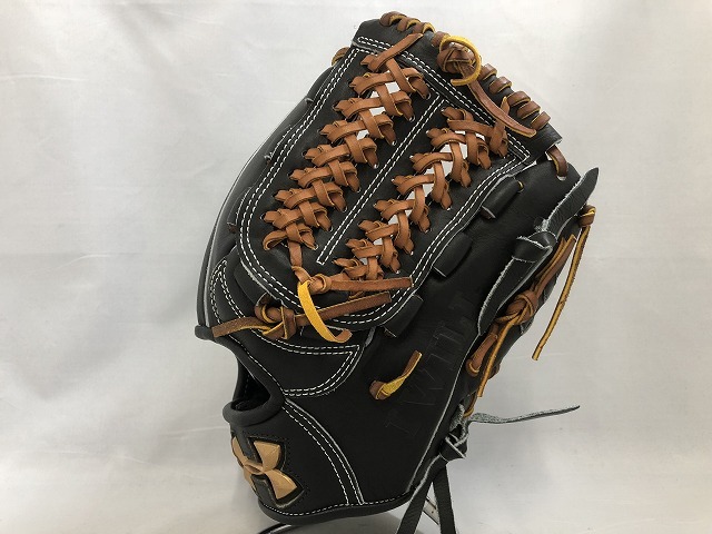 アンダーアーマー 硬式内野手用グローブ QBB0086 BLK 松田型 即戦力品