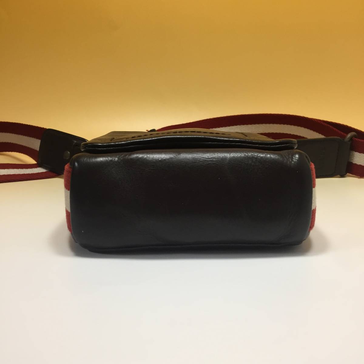 BALLY◇バリー レザー ショルダーバッグ◇ダークブラウン - ショルダー 