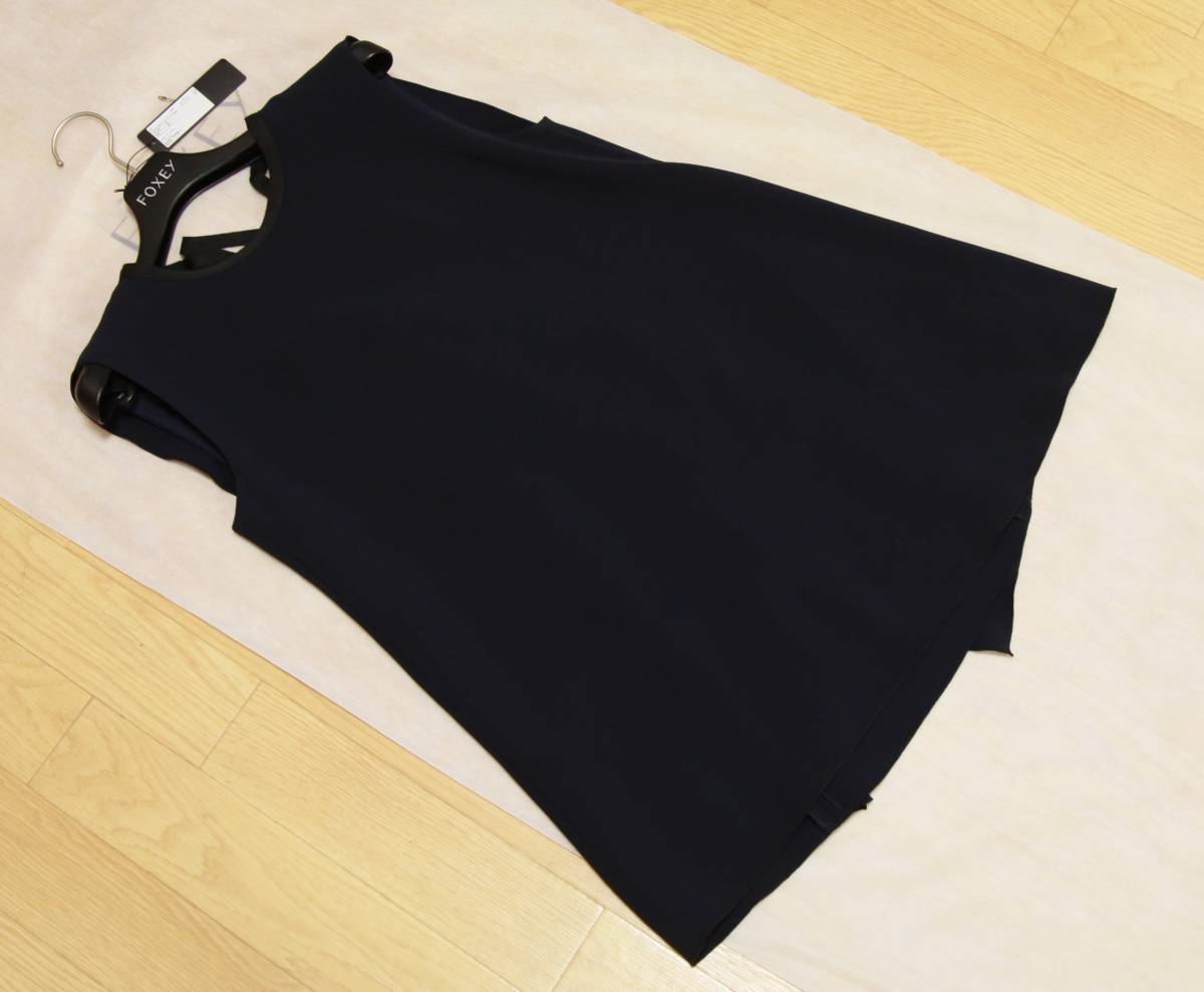 2017 FOXEY 38 ネイビー トップス フォクシー Isabelle Ruffle Tank 