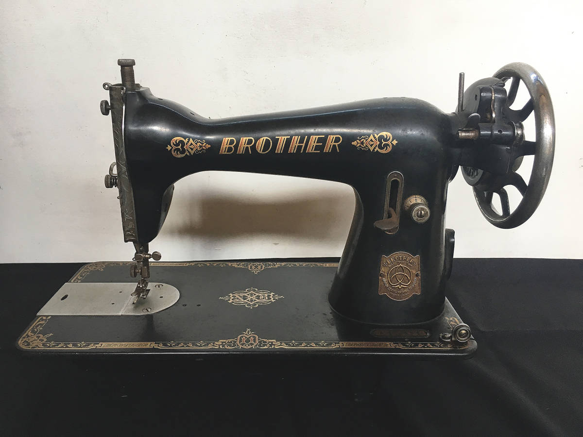 ZZ3-B987 M-7100 ブラザー ミシン 管理566☆brother ミッキーマウス 