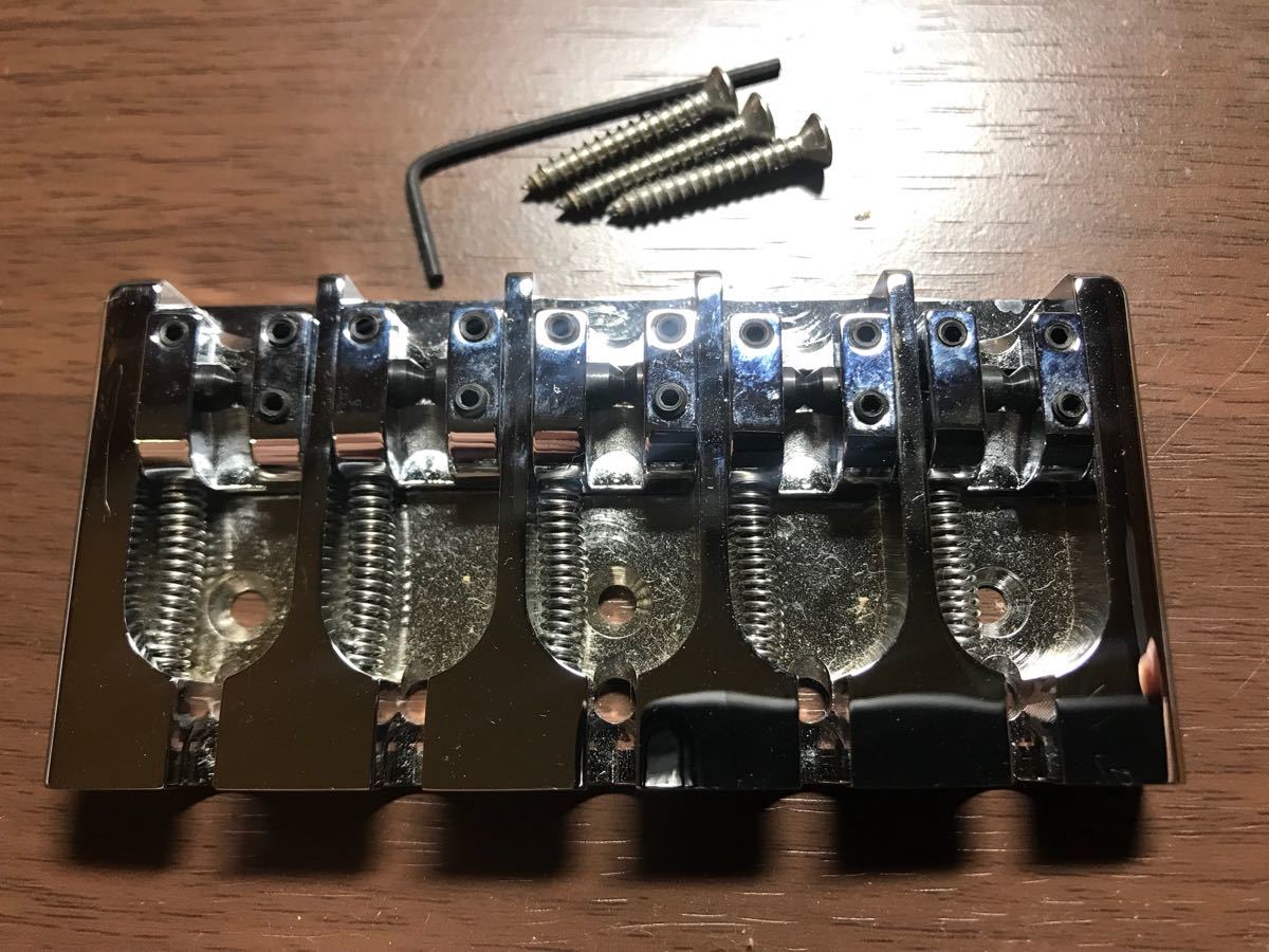 Hipshot Style.B aluminum ベースブリッジ Hipshot B Style 6 String