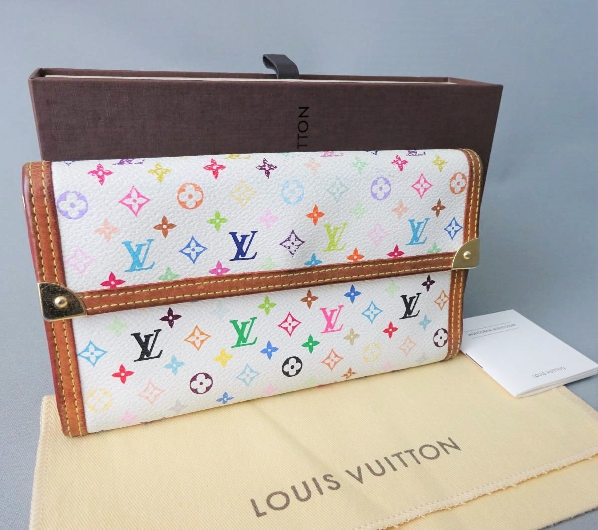 人気SALE，爆買い 本物 ルイヴィトン モノグラム/マルチカラー/ホワイト 三つ折り長財布/インターナショナル/604531(マルチカラーライン)｜売買されたオークション情報、yahooの商品情報をアーカイブ公開 - オ 服飾小物