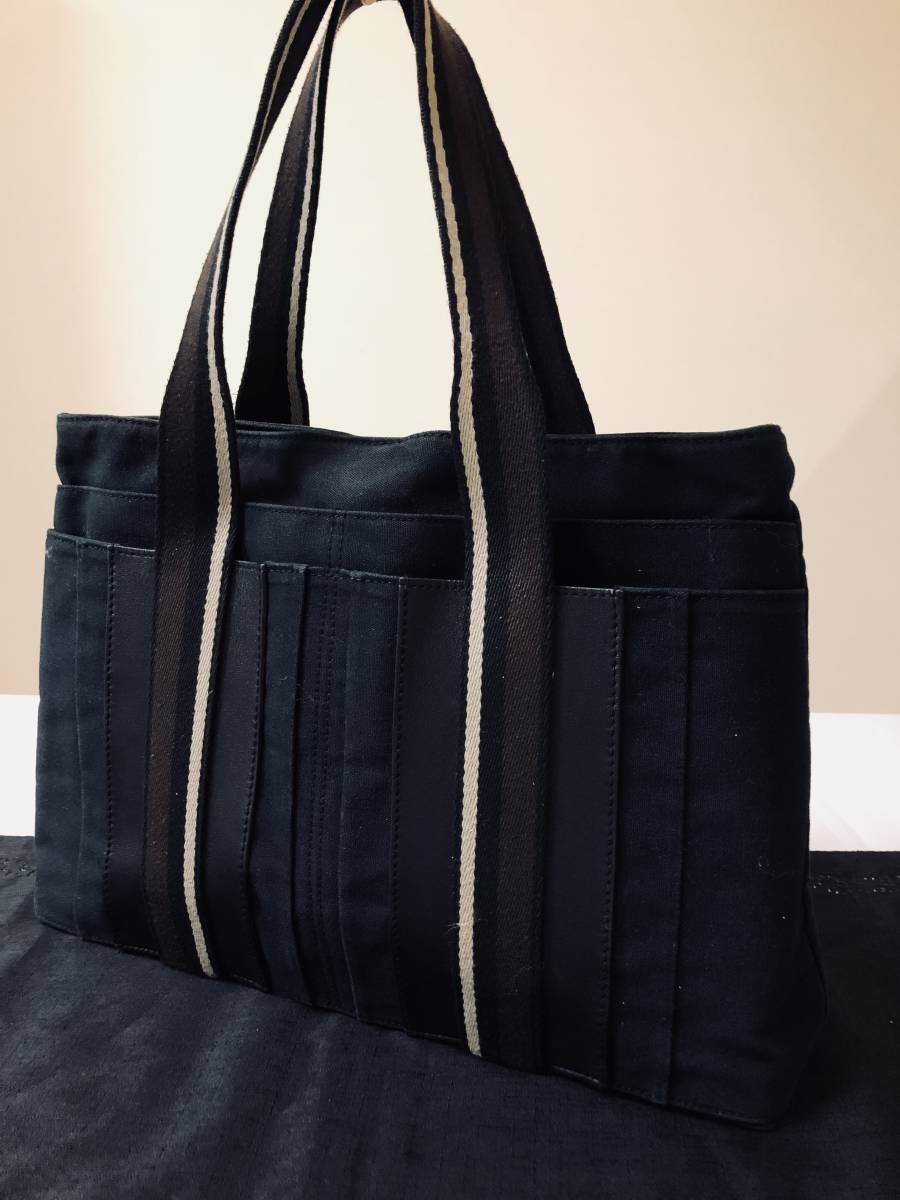  超 エルメス HERMES トロカホリゾンタル トート バッグ ブラック(その他)｜売買されたオークション情報、yahooの商品情報をアーカイブ公開 - オークファン かばん、バッグ