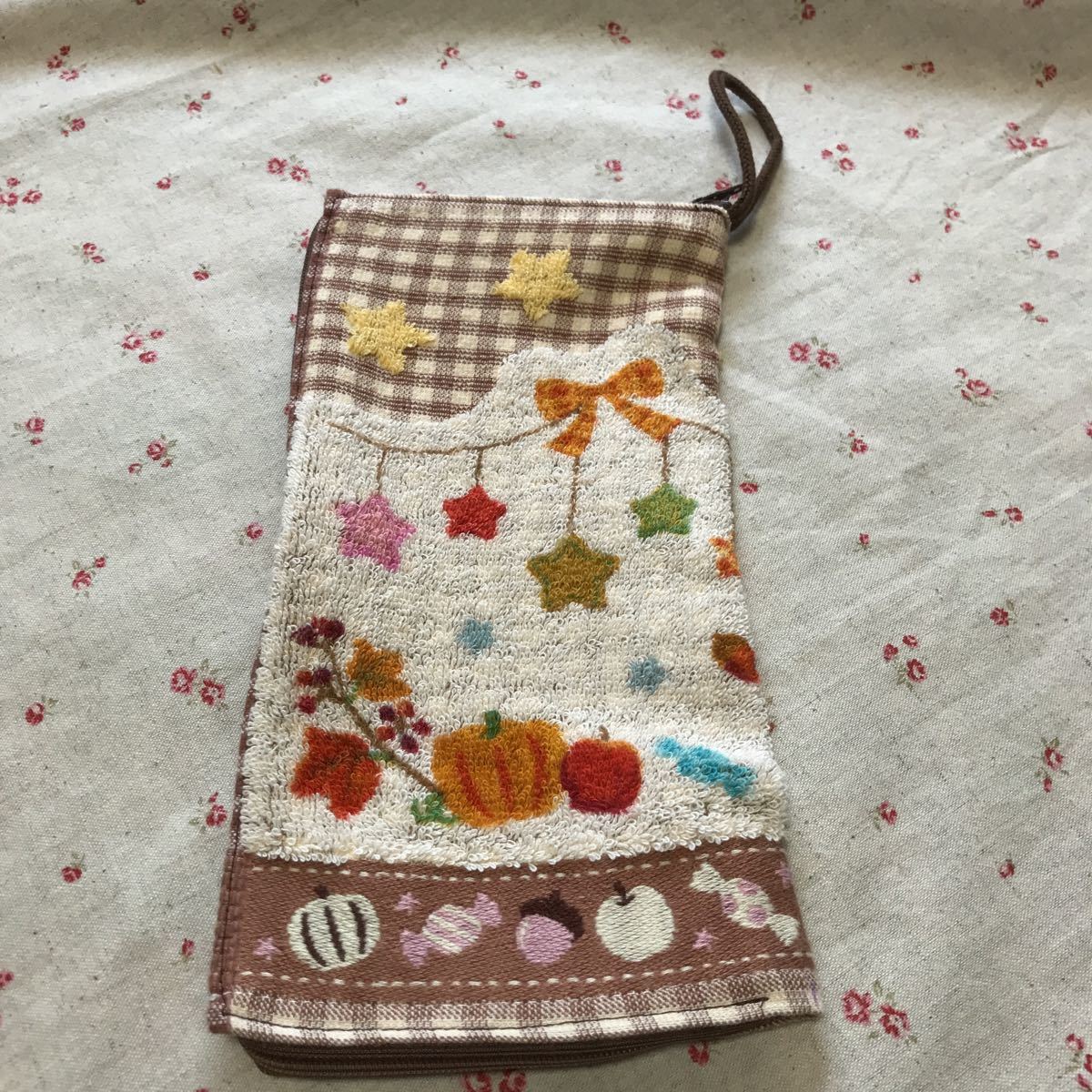 ★オータムスリープオーバー★ループ付き タオルポーチ 小物入★ダッフィ &ジェラトーニ★★35周年記念★ハンドメイド★TDS★8/23 新発売★_3