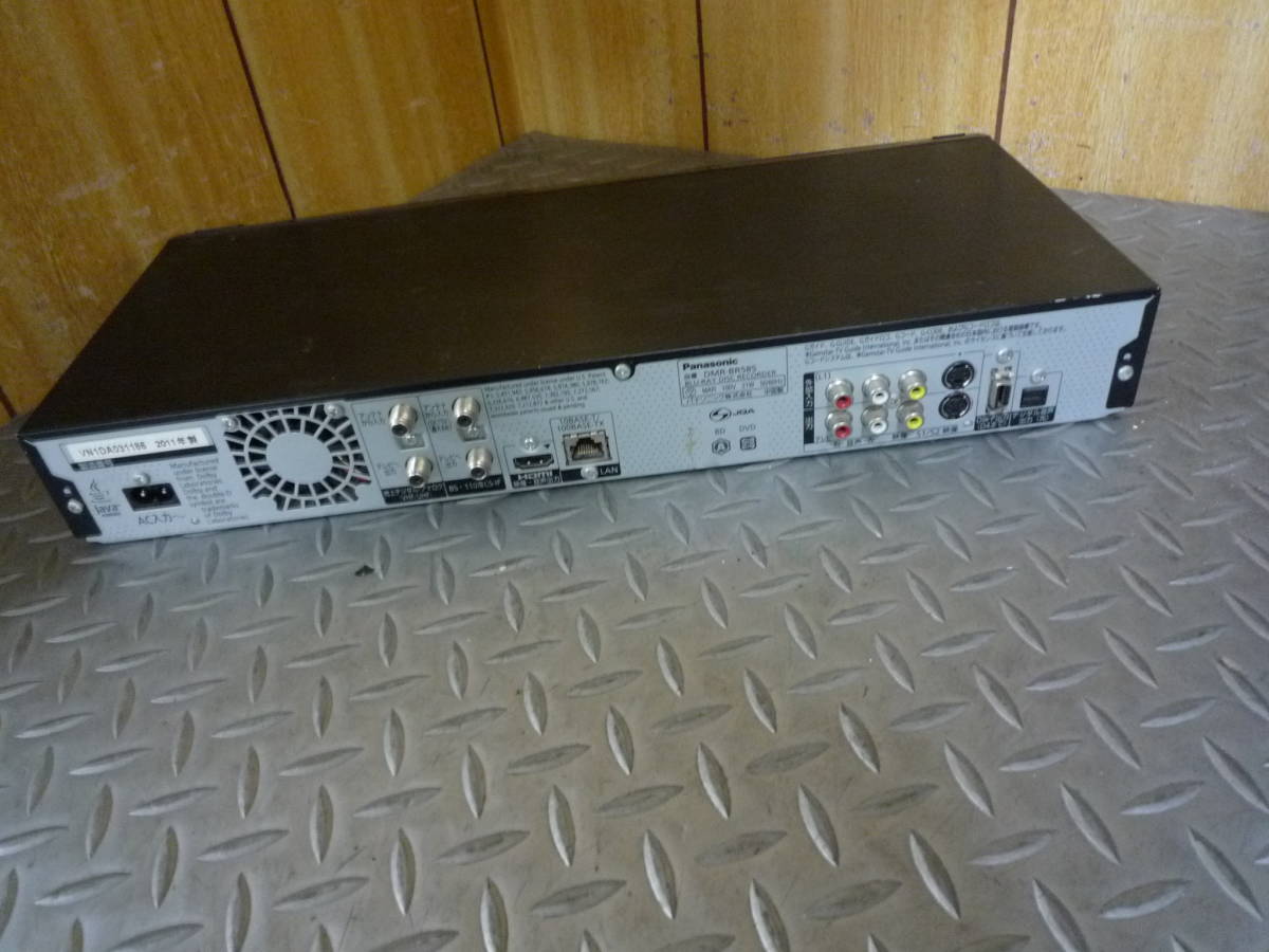 新品販売品 Panasonic パナソニック 2011年製 DMR-BR585 BD ブルーレイ 