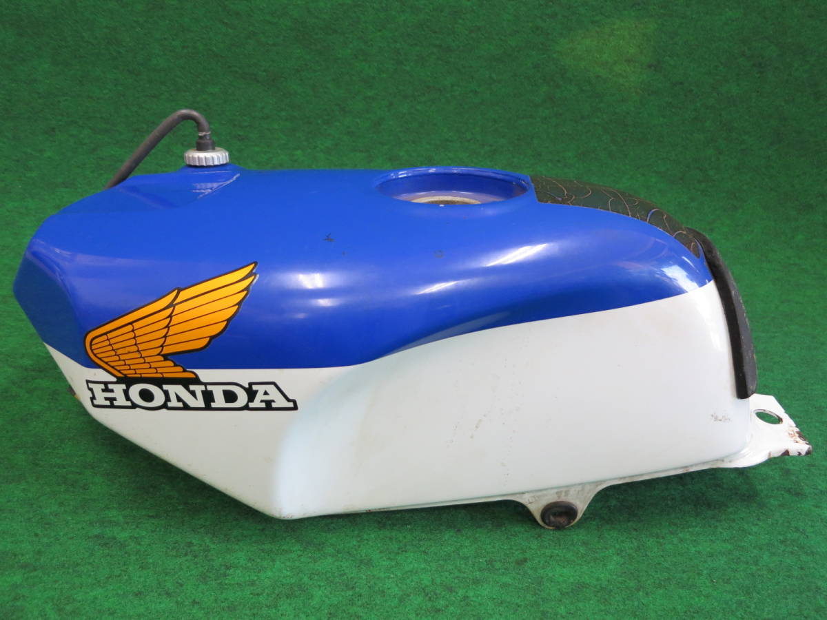 NSR250（MC18）燃料タンク 青テラ 青/白 - Yahoo!オークション 実働