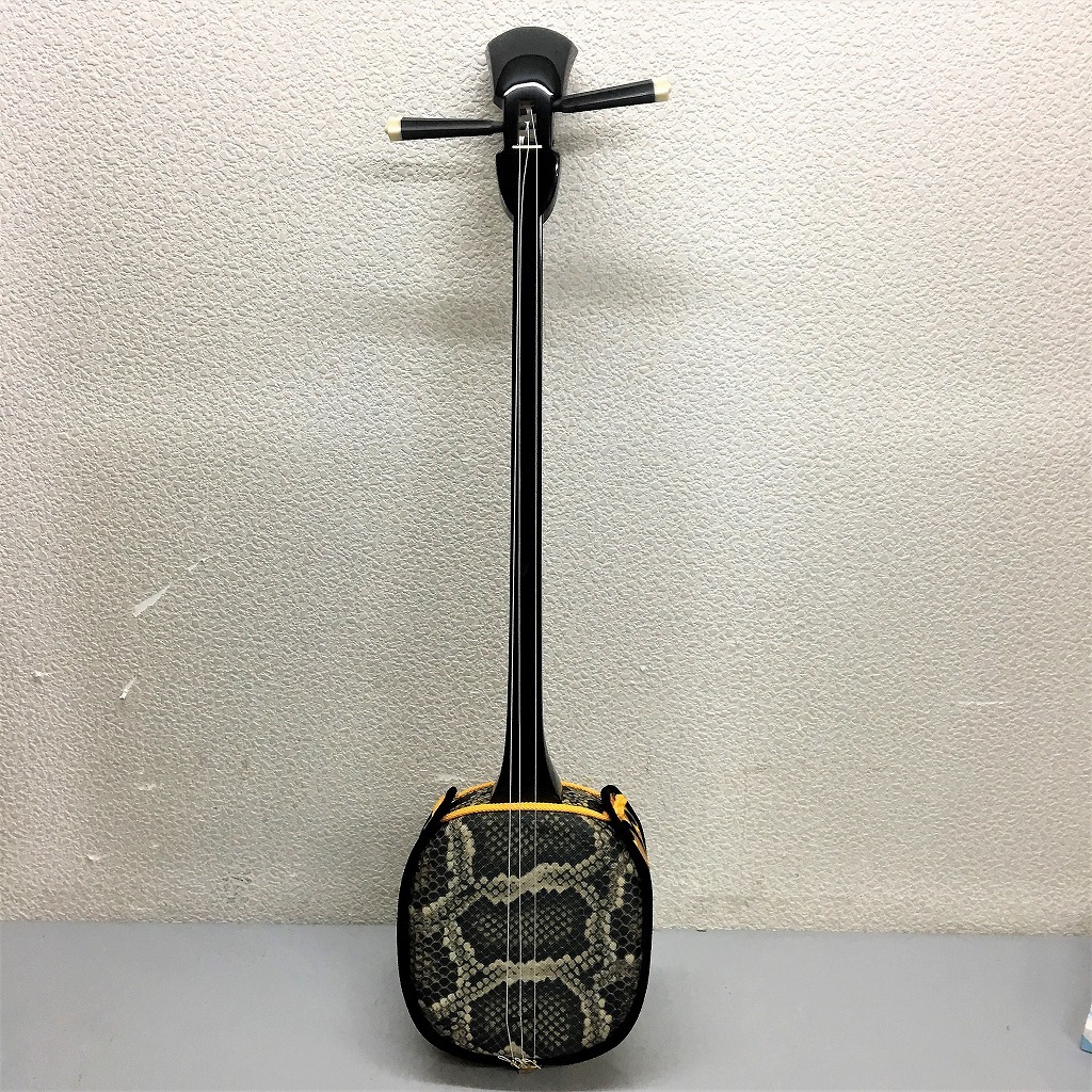 中古品 沖縄三線 ほぼ未使用・美品】沖縄三線セット（ケース付き）破格出品