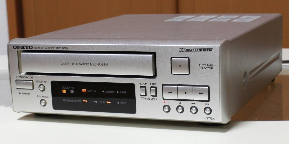 カセットデッキ BOSE ACOUSTIC WAVE MUSIC SYSTEM AW-1 送料は100