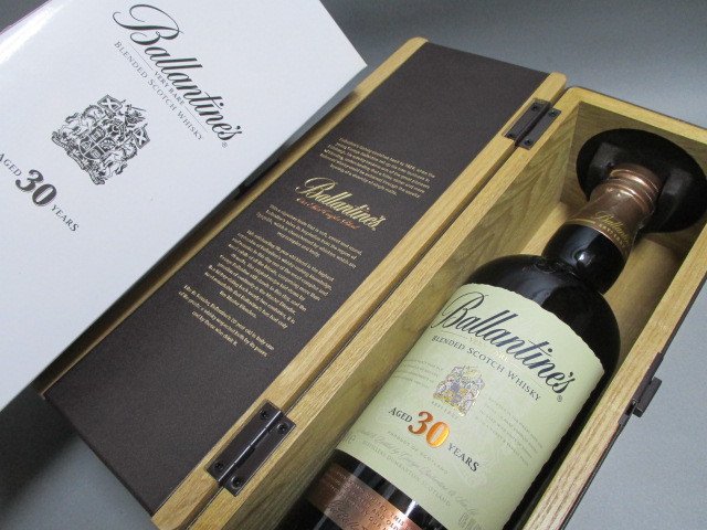 古酒 バランタイン 30年 Ballantine's 木箱入 700ml スコッチ