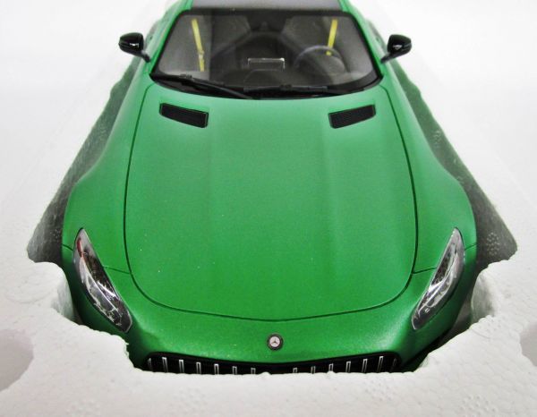 GTスピリット 1/18 メルセデス AMG GT R(グリーン) [GTS179]【ジャンク