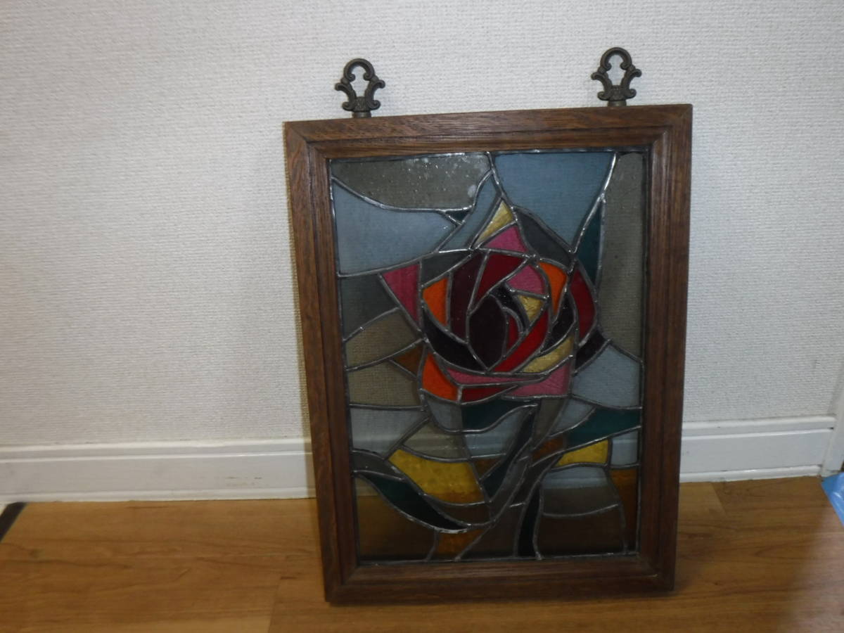 ステンドグラス　壁掛け　バラ柄　中古品