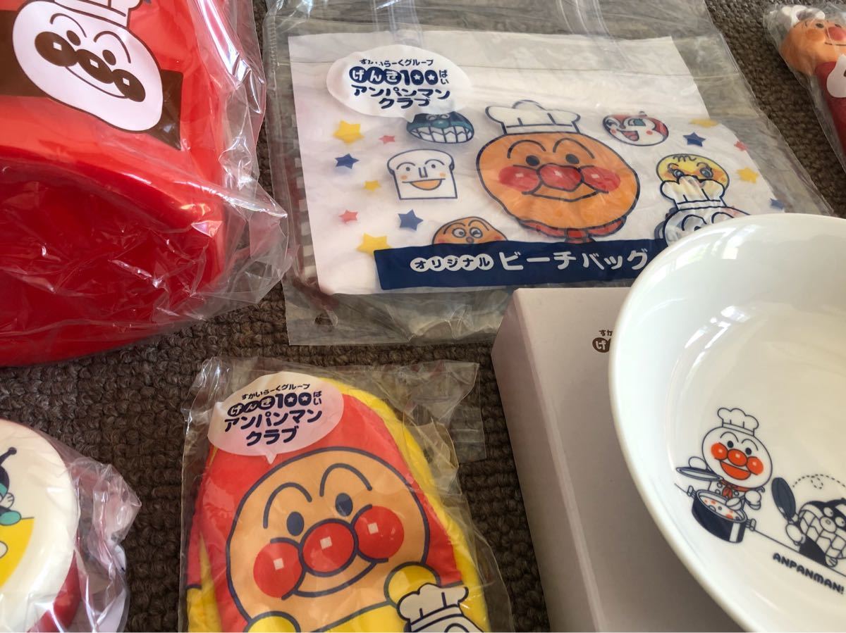 ガスト アンパンマン グッズ 6点セット 弁当箱 お皿 トング バッグ ごみ箱 手袋 ミトン_2