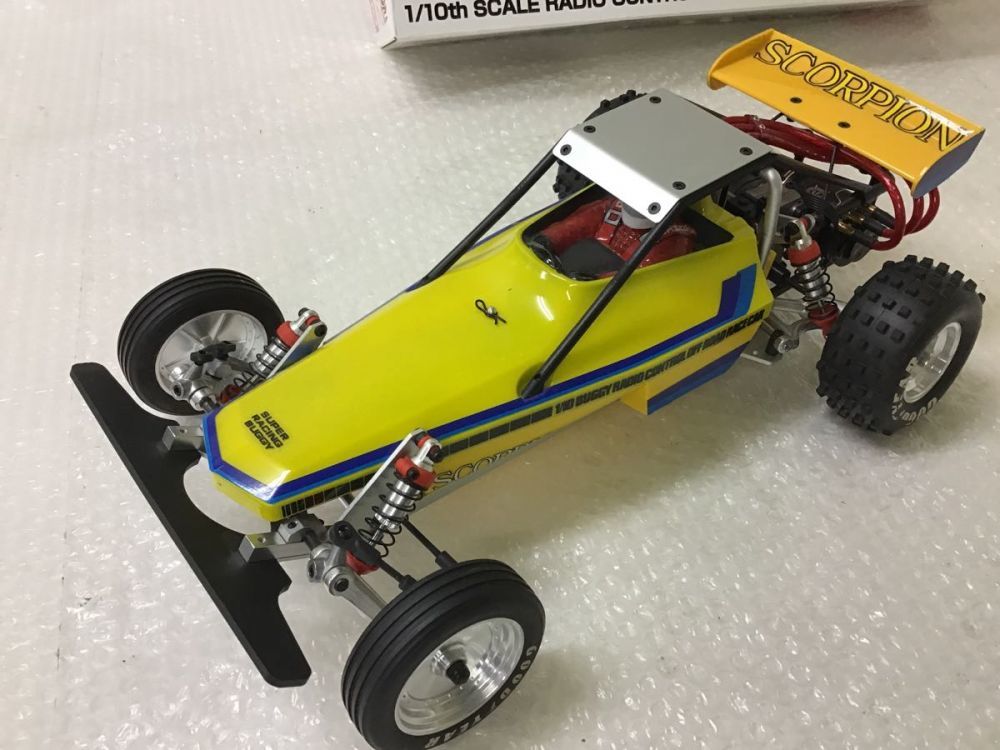 京商 1/10 スコーピオン オフロードレーサー ブラシレスモーター 13.5T アンプ 等 / RCレーシングバギー
