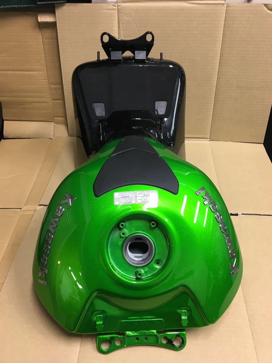 品質保証，定番 カワサキ ZX-14R フューエルタンク