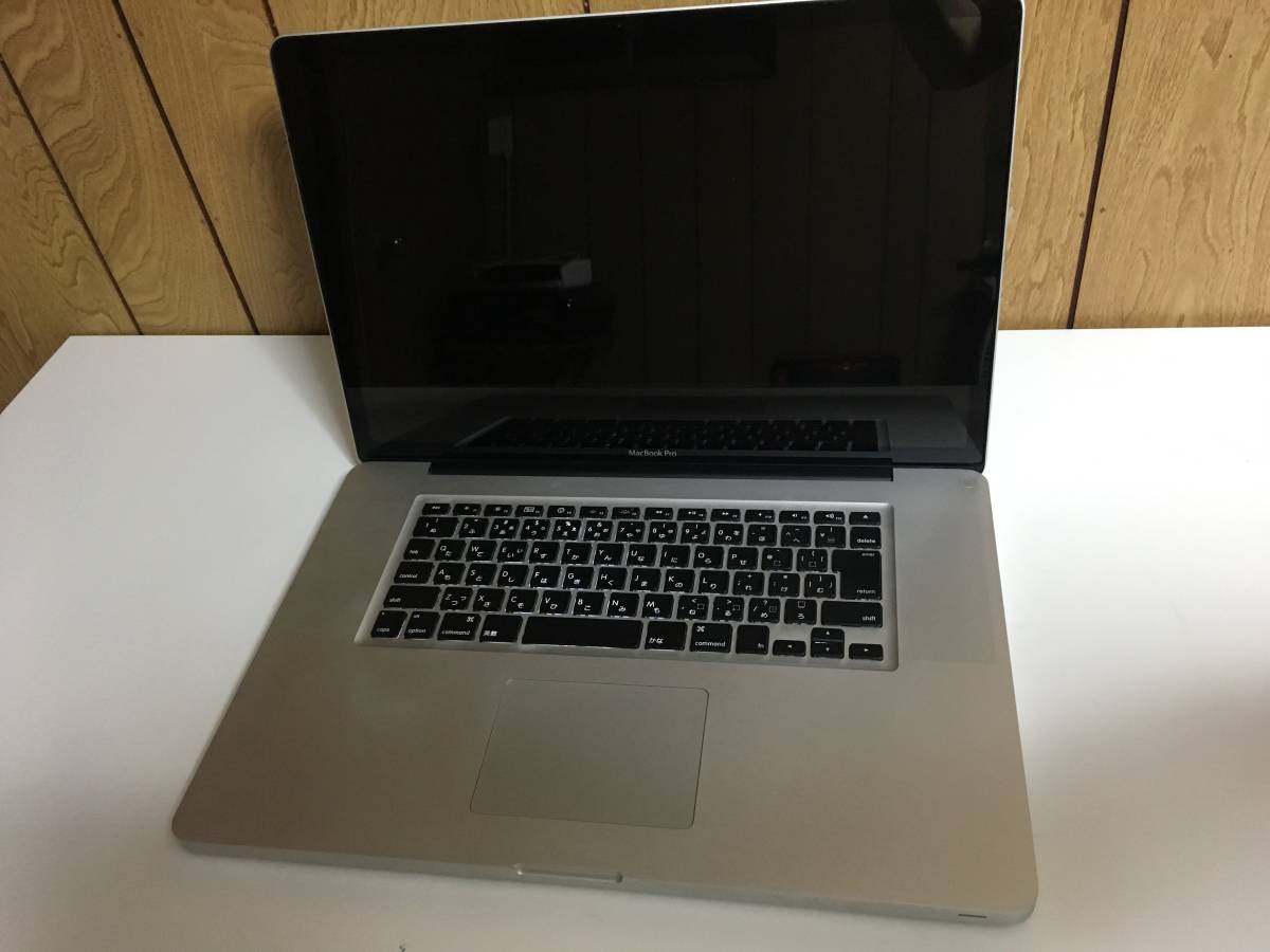 Apple Macbook Pro Early 2011 / Core i5 2.3GHz / 8G / SSD 512GB