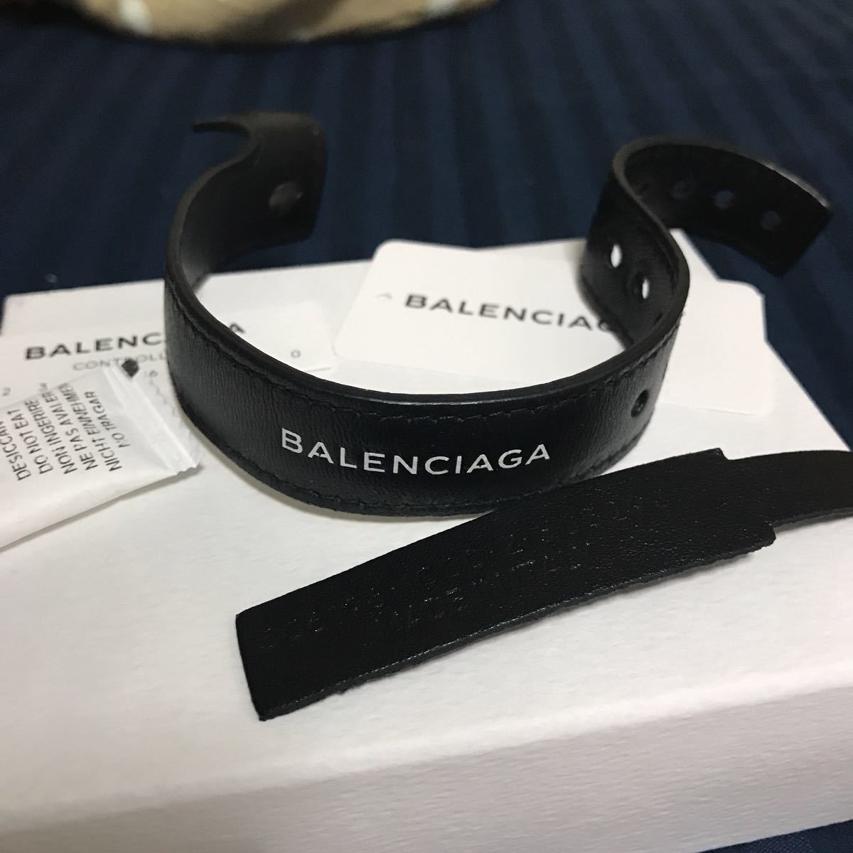 バレンシアガ BALENCIAGA ブレスレット レザー バングル サイクル 