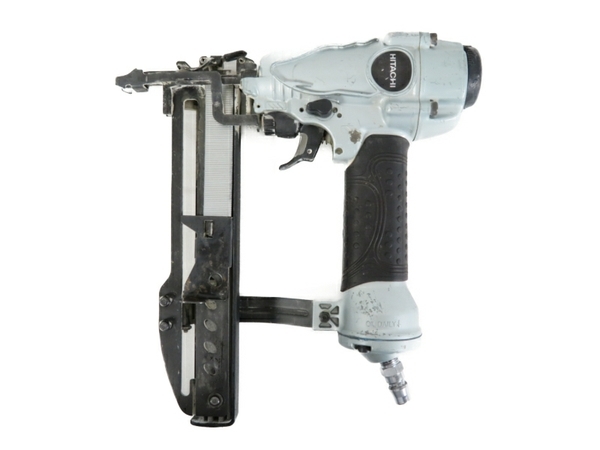日立　HITACHI　N3804AB3　常圧タッカ　中古品　釘/ケース付き　【ハンズクラフト宜野湾店】 中古 HITACHI エアタッカー N3804AB3 (S) 常圧 DIY S3478590 日立 常圧