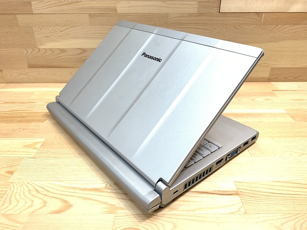 SSD256GB搭載 ☆最新Windows10☆sp ブルーレイ 即決⁄COREi5⁄4GB 9年前