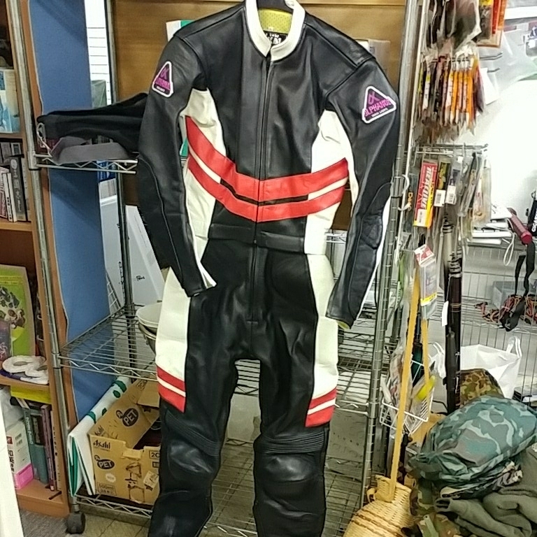 PRO SHOP TAKAI レーシングスーツ サイズL 未使用品 オートバイ 革
