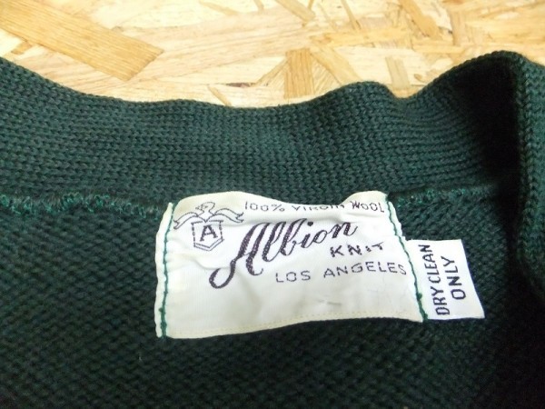 Allion KNIT Los Angeles メンズ 50s 古着 ビンテージ ワッペン付き レタード スクールニットカーディガン 緑