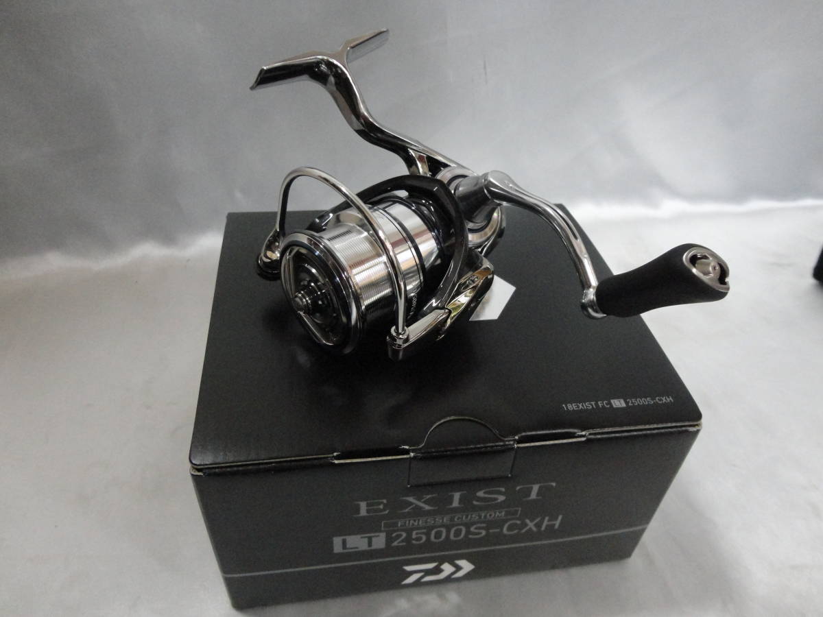ダイワ18 EXIST LT 2500S-CXH 美品オーバーホール済みカスタム 中古