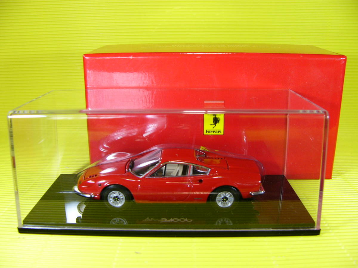 フェラーリ ミニカー2台まとめ売り 京商 1/43 フェラーリ 246 GT ディーノ 内装ベージュ 赤 フェラーリ 1