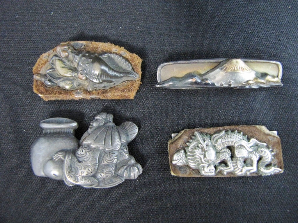 年代物 前金具 龍 大法螺吹き 富士山 煙草入れ 提げ物 目貫 江戸時代