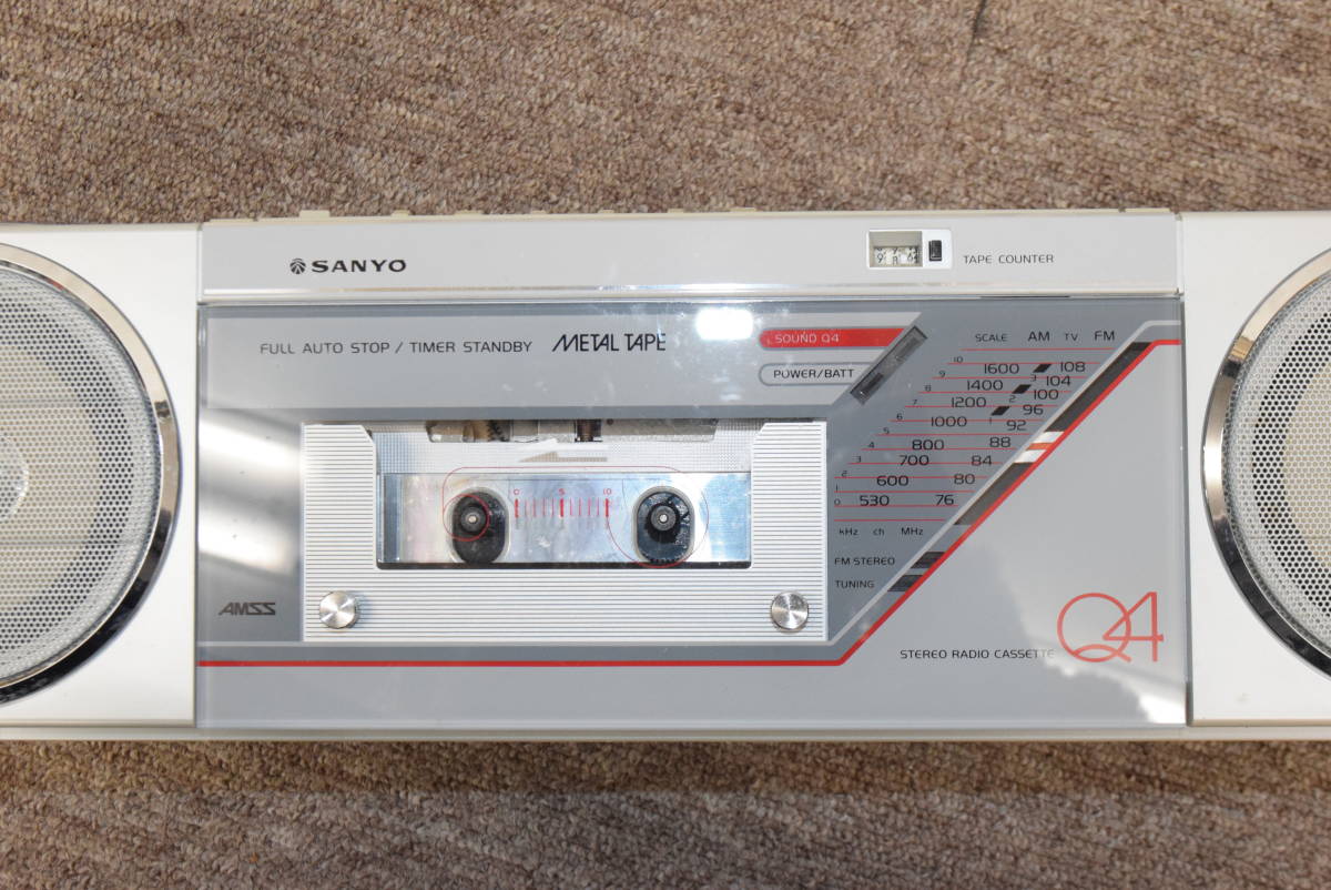【希少　動作品】SANYO MR-Q4 6スピーカー　レトロラジカセ　当時物 ☆昭和レトロ♪通電OK☆SANYO サンヨー MR-Q4 ラジカセ 6スピーカー
