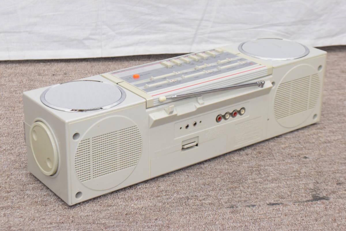 【希少　動作品】SANYO MR-Q4 6スピーカー　レトロラジカセ　当時物 ☆昭和レトロ♪通電OK☆SANYO サンヨー MR-Q4 ラジカセ 6スピーカー