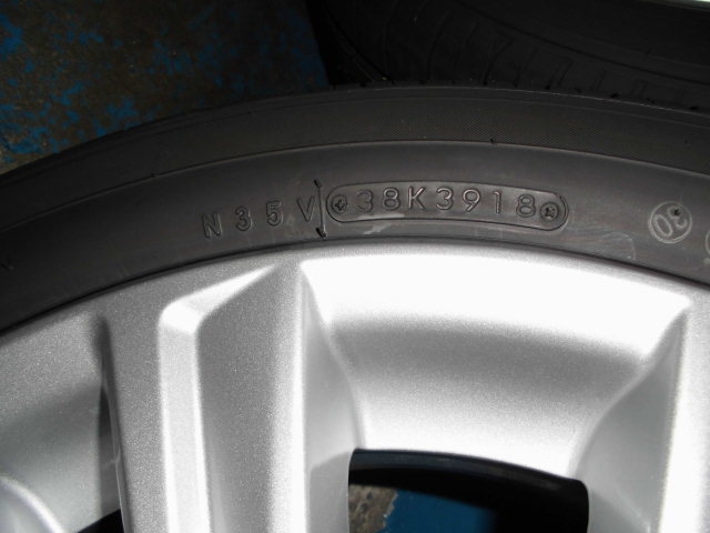 大阪 手渡し限定品 新車外し アルファード30系 純正アルミホイール
