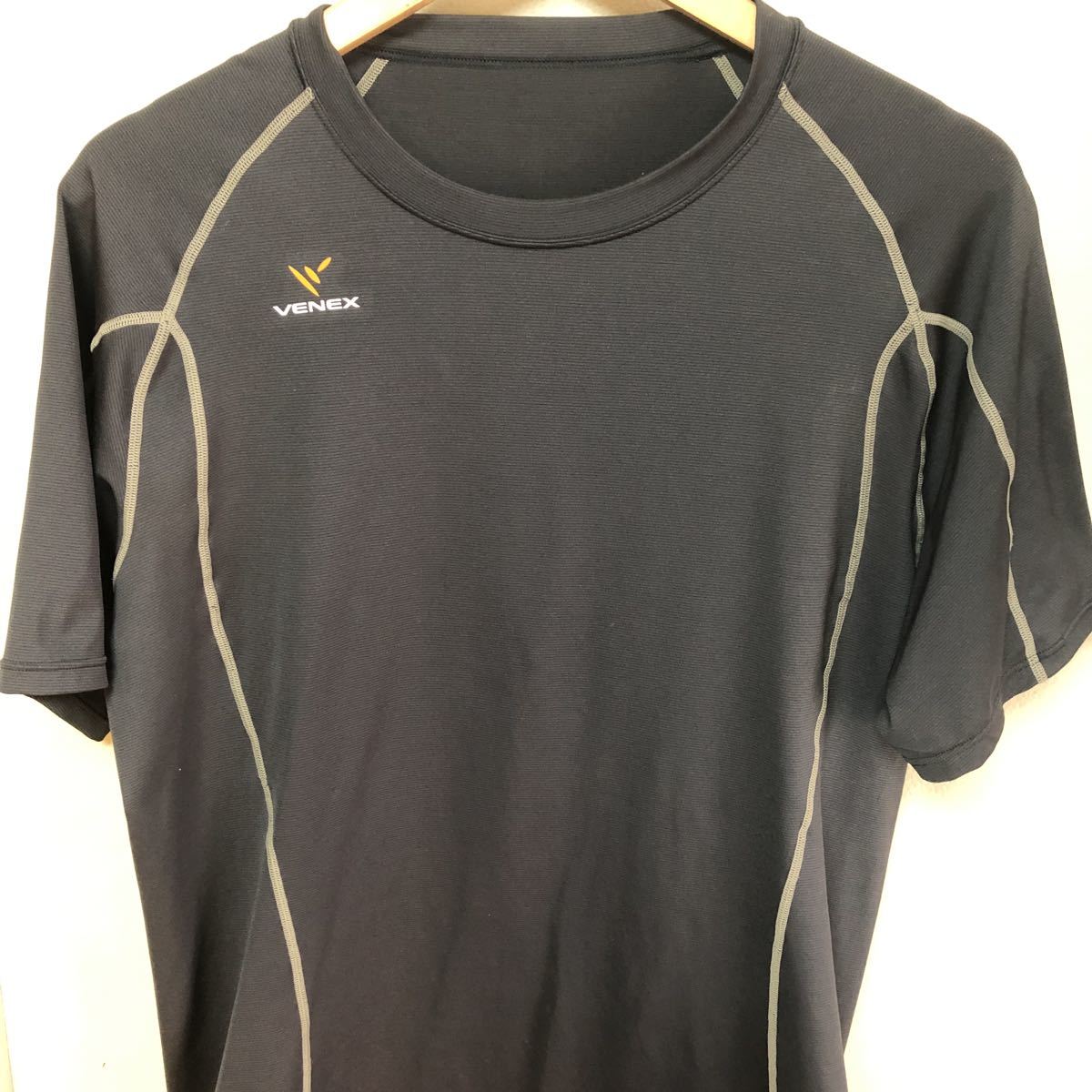 22,680円相当 VENEX リカバリーウェア 快眠 熟睡 超回復 ベネクス シャツ 上下セット リチャージ ロングタイツ メンズ Lサイズ 半袖_1